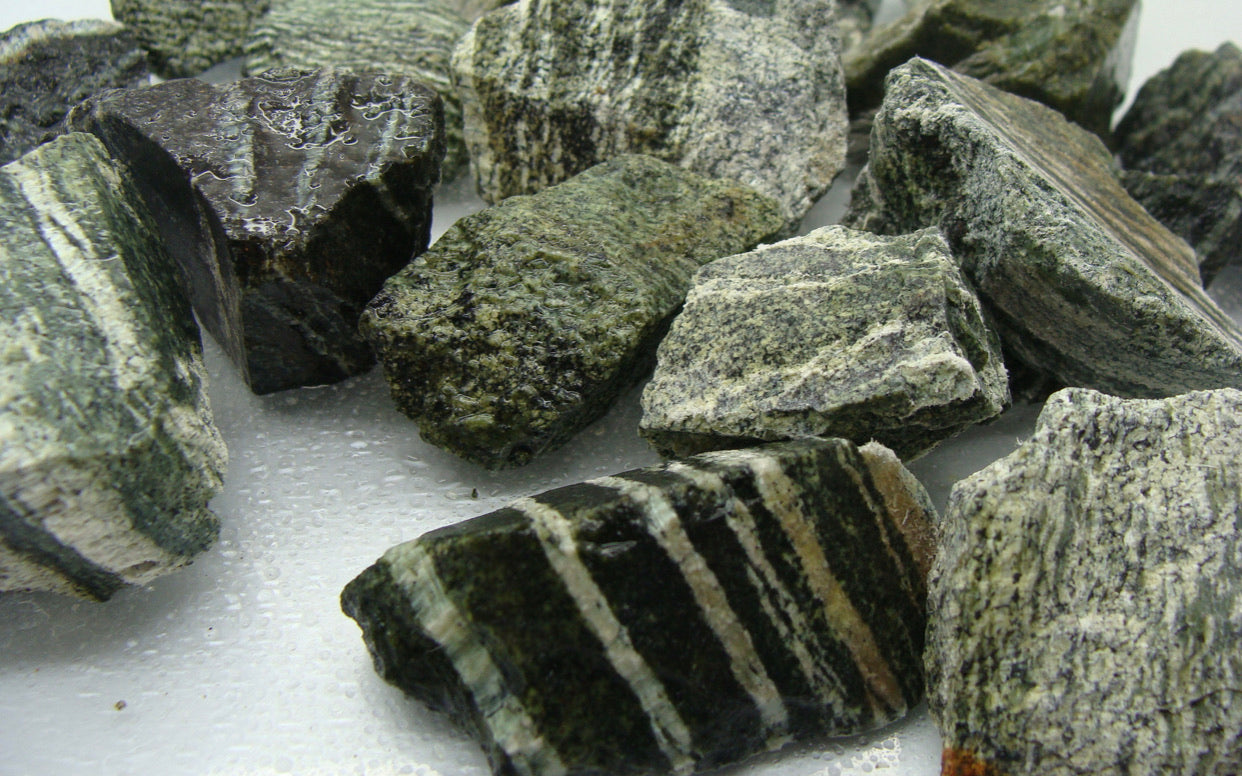 Serpentine Green Dragon (Rough)(Large)